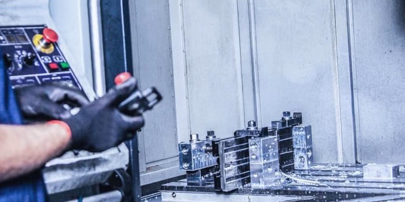 Mecanizados en aceros aleados, aluminio y materiales técnicos de alta exigencia en Cantabria (Santander)